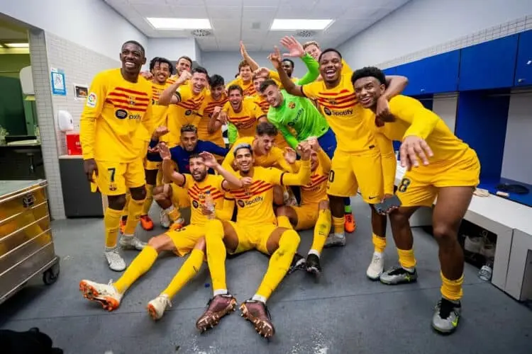 Barcelona Segel Juara LaLiga