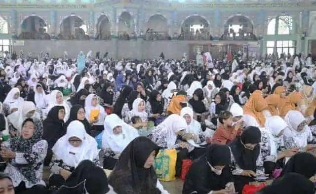 Peringati Hardiknas, Wali kota Arief Tegaskan Komitmen Pemkot Tangerang Dukung Kemajuan Dunia Pendidikan
