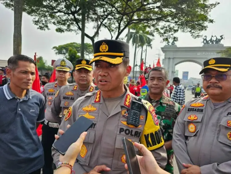 MEMBERIKAN KETERANGAN: Kapolresta Tangerang, Kombes Pol Sigit Dany Setiyono saat memberikan keterangan kepada awak media. (DOK/SATELIT NEWS)