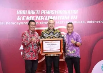 Hibahkan Lahan untuk Lapas, Zaki Terima Penghargaan Dari Menkumham