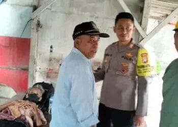 Polisi Dalami Motif Penelantaran Lansia Lumpuh di Pinggir Jalan oleh Keluarga
