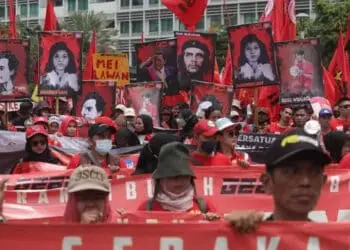 Pabrik Alas Kaki di Kabupaten Tangerang Tumbang, 2.400 Buruh Di-PHK