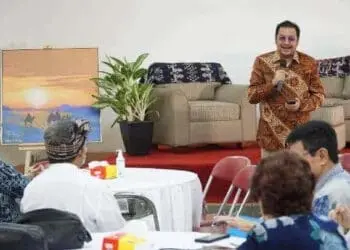Denny JA: Kemiskinan di Jateng Jadi Batu Sandungan Ganjar Sebagai Capres