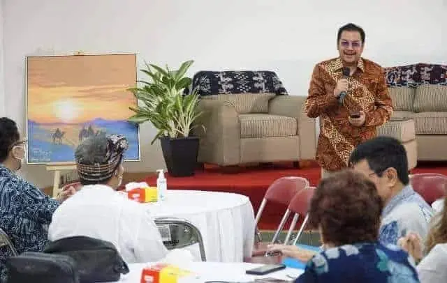 Denny JA: Kemiskinan di Jateng Jadi Batu Sandungan Ganjar Sebagai Capres