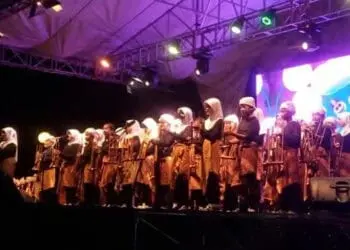 Keren, Siswa-siswi SDN Gebang Raya 1 Kota Tangerang Tampilkan Angklung