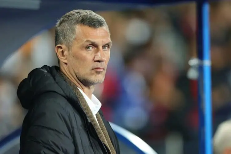 Rapat Singkat Berujung Pemecatan Paolo Maldini