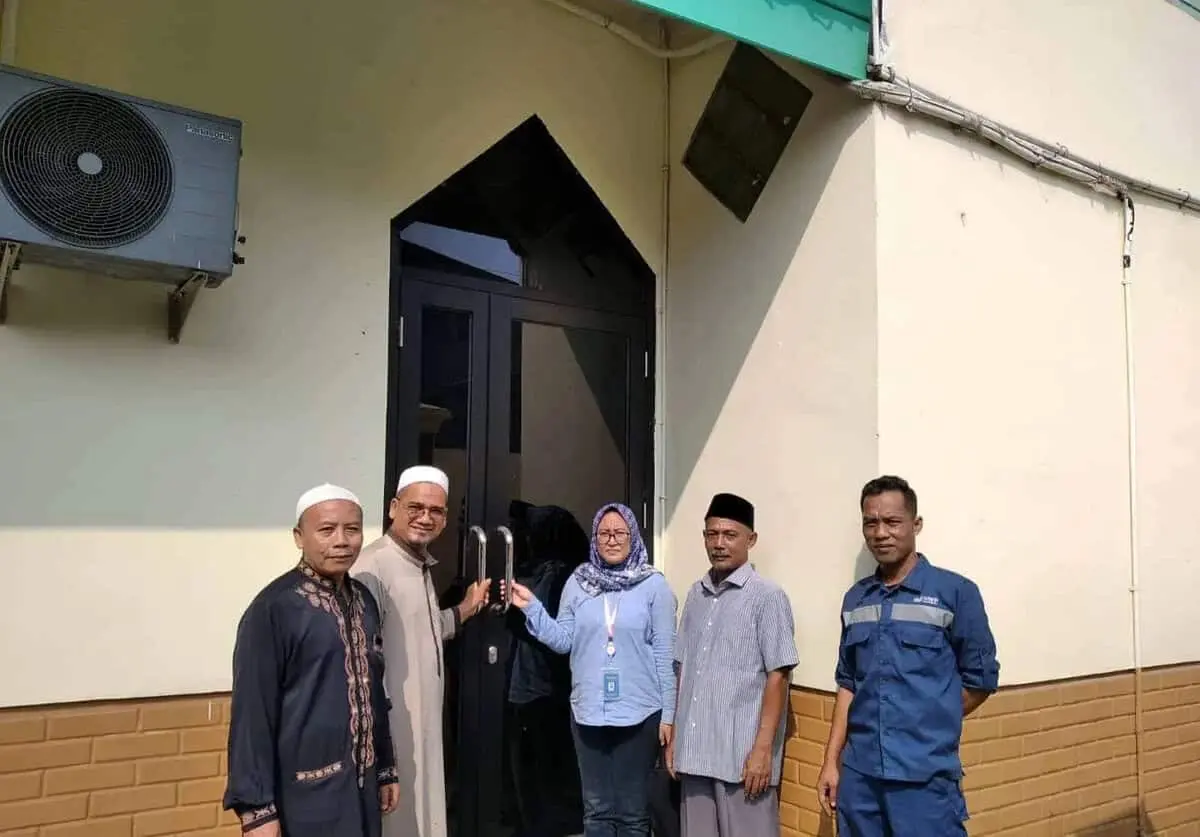 Citiplaza Kutabumi Salurkan Bantuan CSR Untuk Masjid Al-Muhajirien