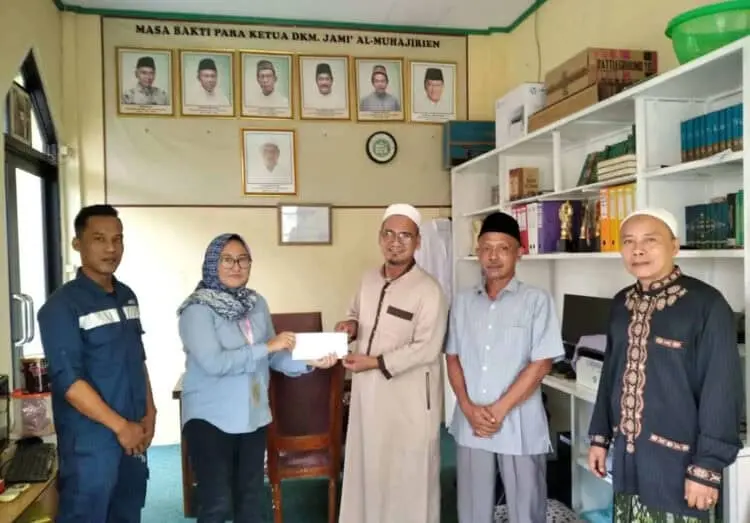 Citiplaza Kutabumi Salurkan Bantuan CSR Untuk Masjid Al-Muhajirien