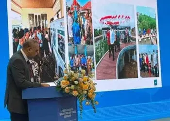Di China, Zaki Pamerkan Penataan Pesisir Tangerang