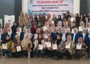 Inez Cosmetic Bareng IWAPI Kabupaten Tangerang Gelar Pelatihan Tata Rias