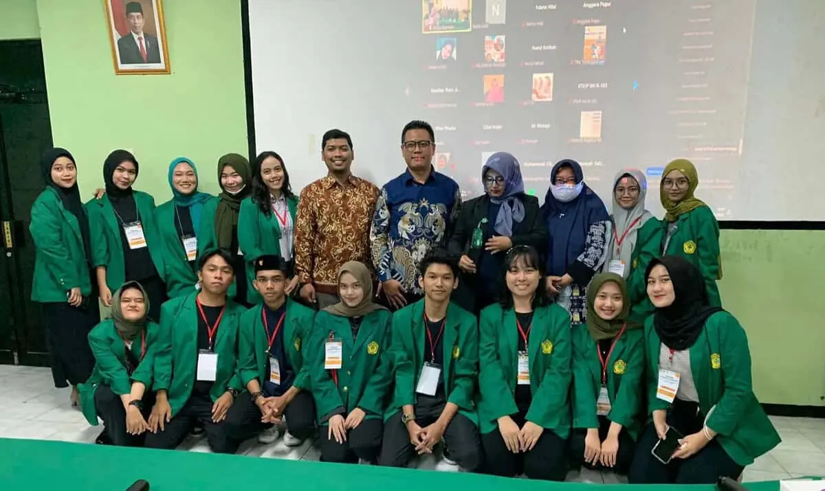 Program Studi Pendidikan Bahasa Inggris STKIP Kusumanegara Gelar Seminar Teknologi Digital Program Studi Pendidikan Bahasa Inggris STKIP Kusumanegara Gelar Seminar Teknologi Digital