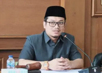 Tb. Asep Rafiudin Arief, Wakil Ketua DPRD Pandeglang. (FAHRIE/SATELITNEWS.COM)