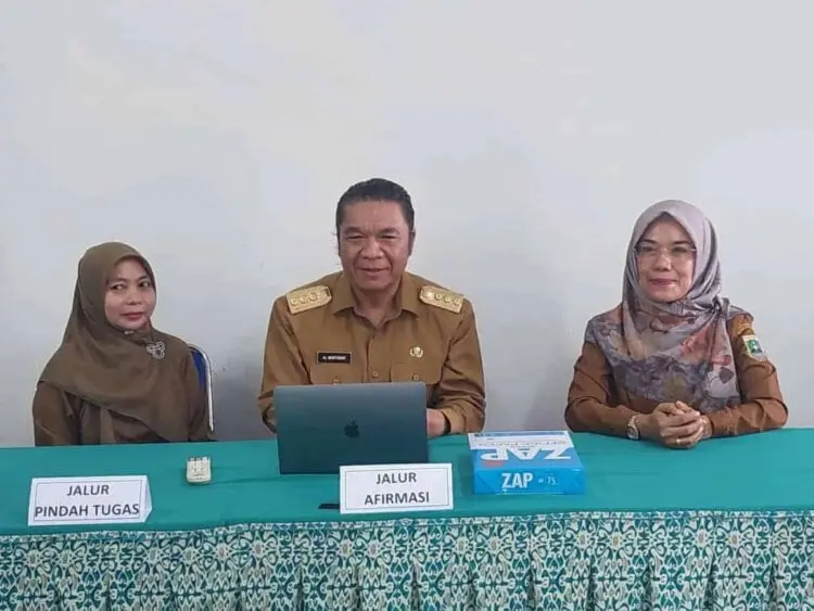 Hari Pertama PPDB, Al Muktabar Tinjau SMA Negeri 2 Kota Serang