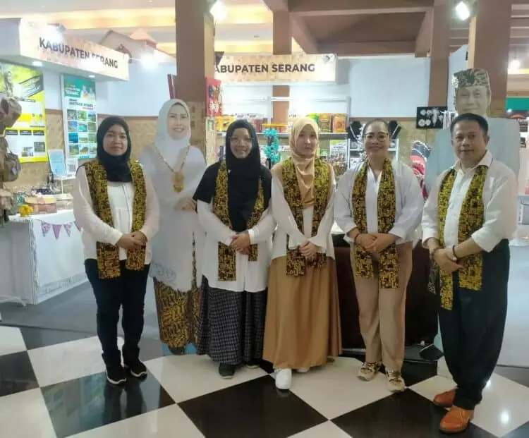Diskoumperindag Promosikan Batik Kabupaten Serang di PRJ