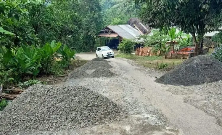 Bentuk Kepedulian, Kadin Pandeglang dan Penggerak Pembangunan Wilayah Selatan Lakukan Ini