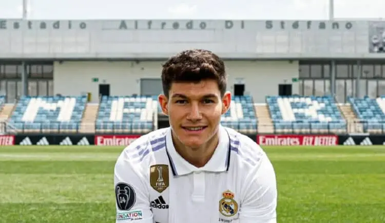 Real Madrid Rekrut Fran Garcia dari Rayo Vallecano