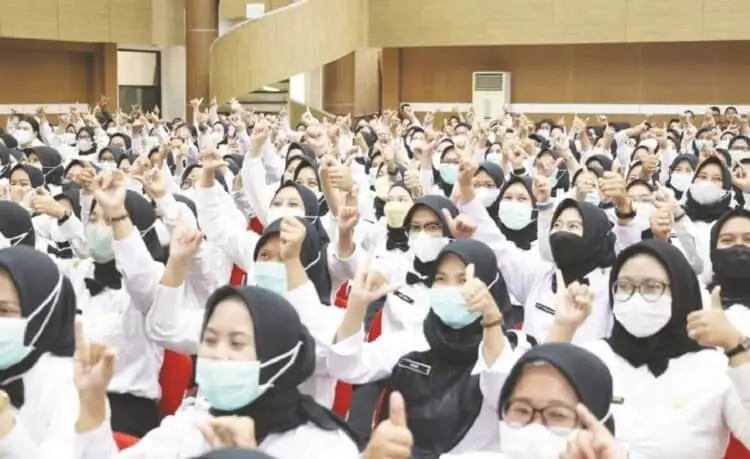 Wali Kota Tangsel Minta 1.104 PPPK Tenaga Kesehatan Patuhi Aturan