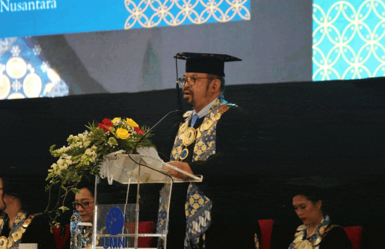 509 Wisudawan UMN Diajak Telisik Peran AI dalam Produktifitas Kerja