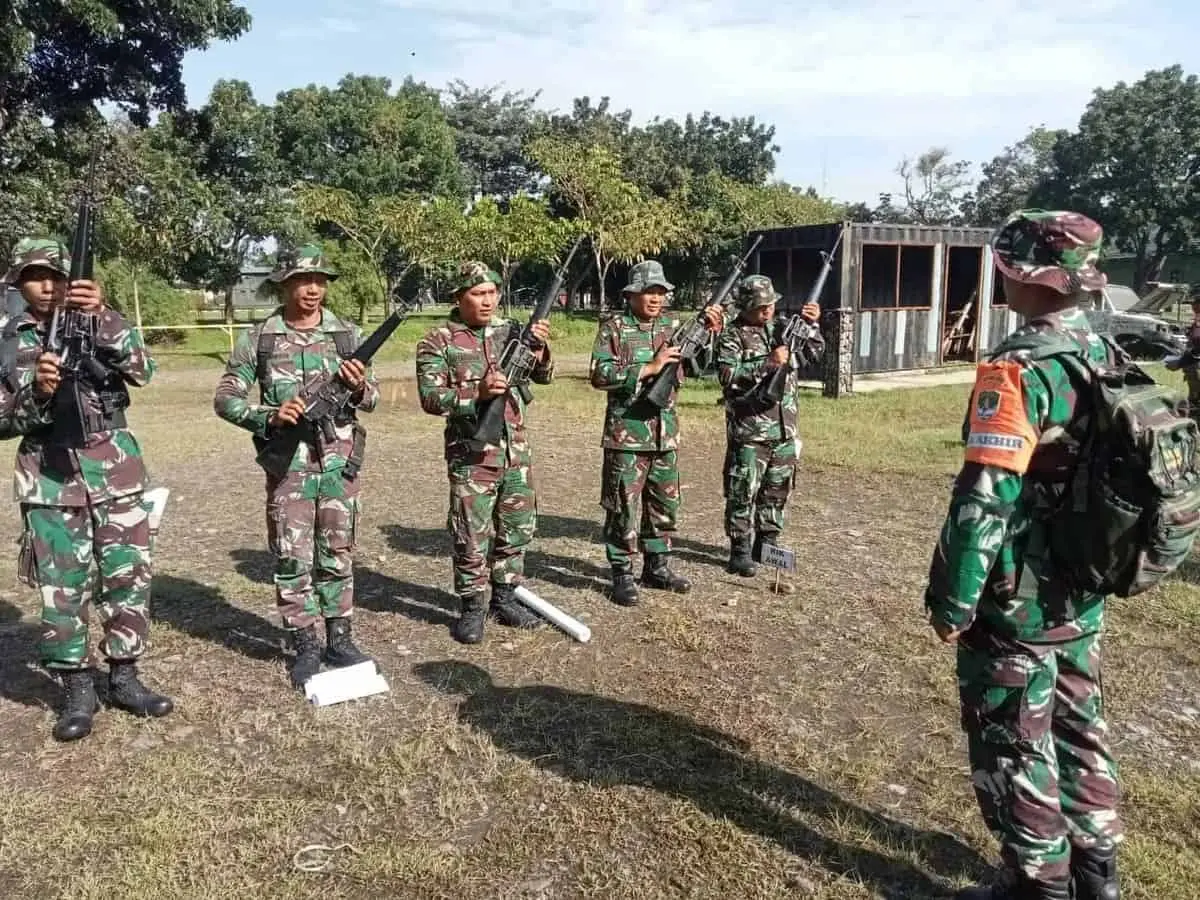 Anggota Kodim 0510/Tigaraksa Tingkatkan Kemampuan Menembak Anggota Kodim 0510/Tigaraksa Tingkatkan Kemampuan Menembak