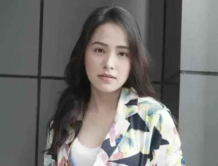Lady Nayoan, Istri yang Ungkap Perselingkuhan Sang Suami Dengan Adik Bungsu Raffi Ahmad