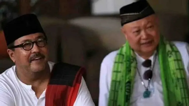 Keluarga si Doel Berduka, Rano Karno pun Menangis di Pemakaman Koh Ahong