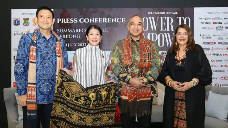 JF3 2023 di SMS, Desainer Ghea Pangabean Tampilkan 28 Koleksi