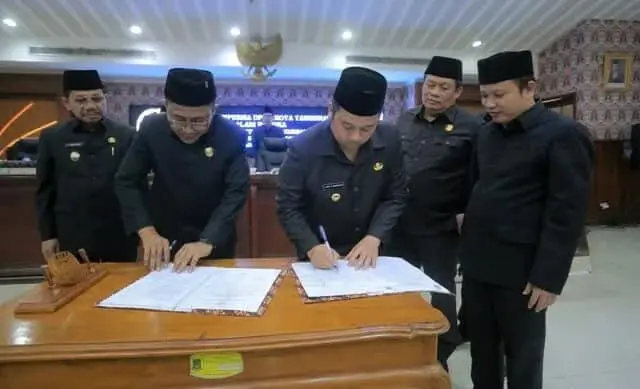 Sahkan Dua Raperda, DPRD Kota Tangerang Minta Tak Ada Lagi Gagal Bayar Proyek