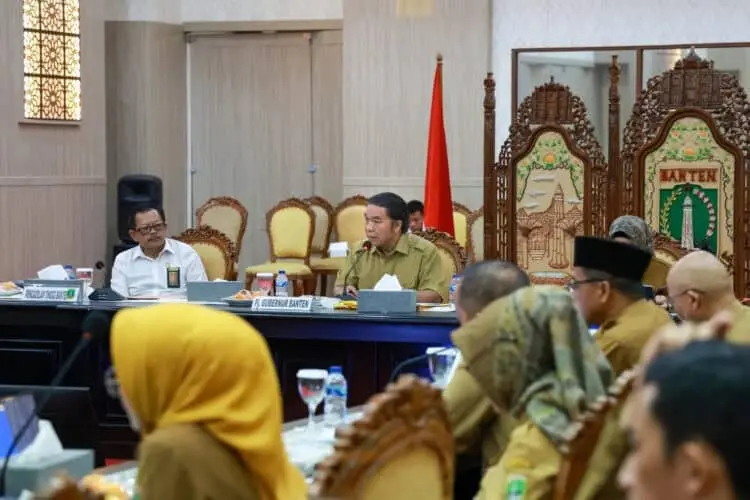 Harga Daging Ayam di Banten Belum Kondusif, Mendagri Berikan Instruksi Tegas