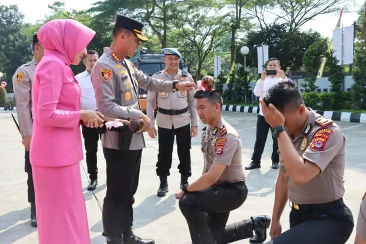 Hasil Kerja Keras, 43 Personel Polresta Tangerang Naik Pangkat
