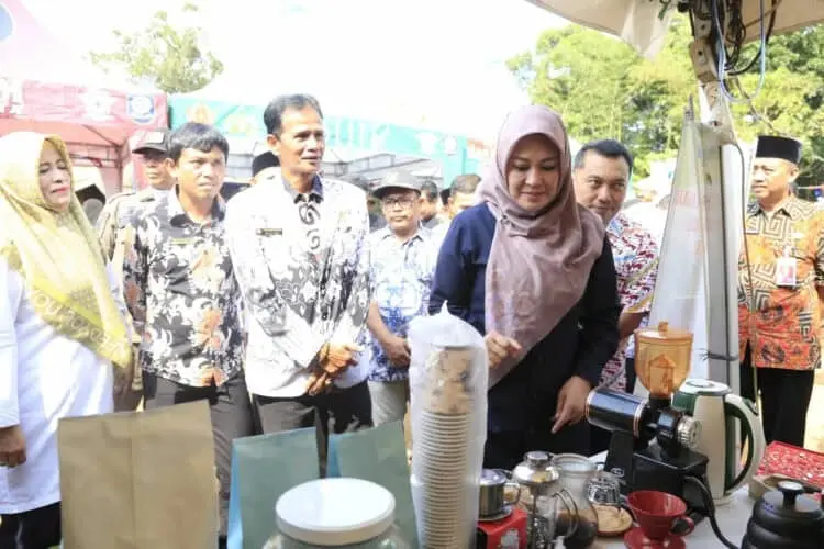 Bupati Irna Imbau Semua Komponen Berkolaborasi Untuk Menjaga Alam dan Melestarikan Budaya