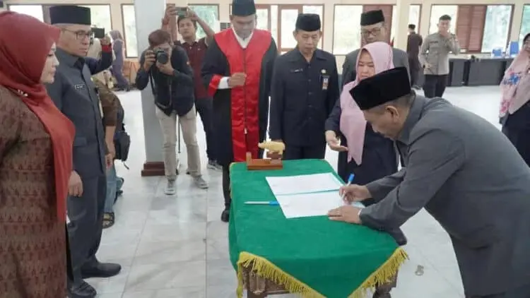 Ini Alasan Bupati Irna Memilih Fahmi Sebagai Sekda Definitif
