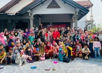 Ria Nurhijriah Pastikan Pencairan Beasiswa PIP Guruh Soekarnopoetra di Kosambi Timur Gratis