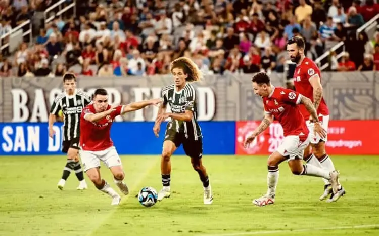 Pemain Muda Manchester United Tak Berdaya