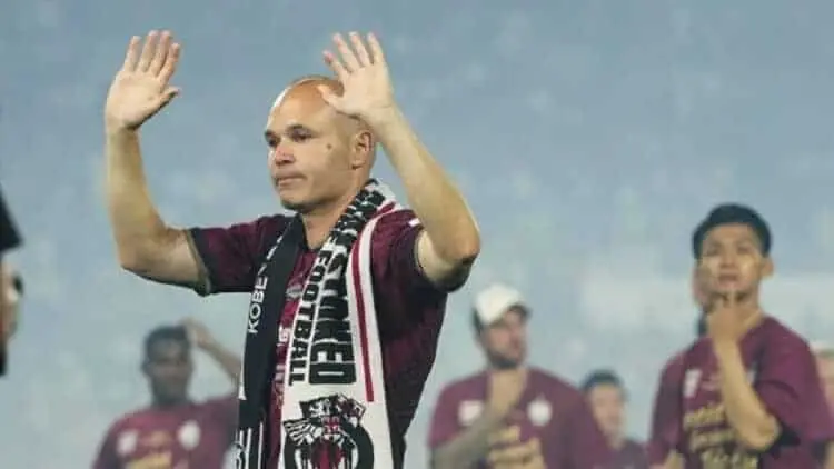 Iniesta: Sayonara, Kobe