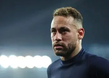 Neymar Ribut di Kelab Malam
