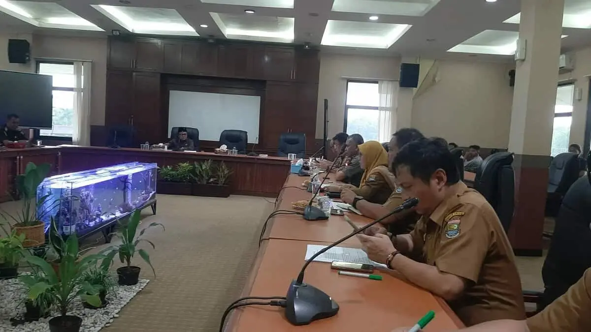 Warga Minta Bangli Kali Baru Pakuhaji Segera Ditertibkan Warga Minta Bangli Kali Baru Pakuhaji Segera Ditertibkan
