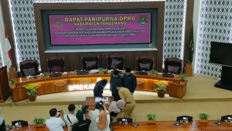 Raperda Pertanggungjawaban Pelaksanaan APBD 2022 Disetujui