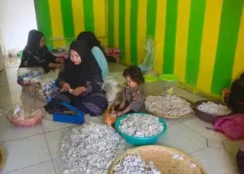 Ngenes, Guru-Guru PAUD Ini Jualan Baso Goreng Demi Biayai Operasional Sekolah