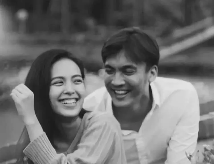 Digugat Cerai, Rendy Kjaernett Minta Maaf ke Anak
