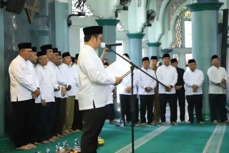 Lantik Pengurus DKM Masjid Agung Al-Ittihad 2023-2028, Ini Harapan Wali kota Tangerang