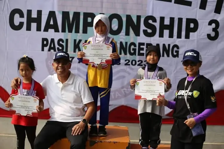 753 Pelari Adu Cepat di Sirkuit Atletik Championship 3