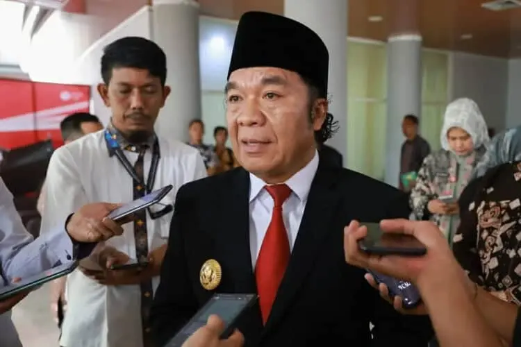 Pemprov Banten Buka Opsi Hibah Saham Bank Banten