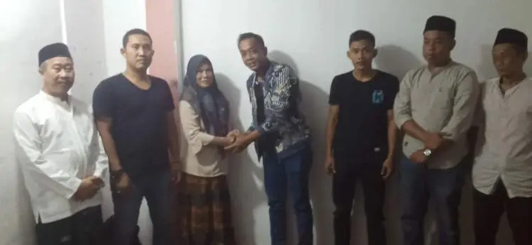 BPJS JKM Tak Bisa Dicairkan, Kades Ciputri Pandeglang Beri Kompensasi untuk Warganya