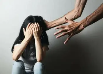 Kasus kekerasan terhadap perempuan dan anak, masih mengintai. (ILUSTRASI)
