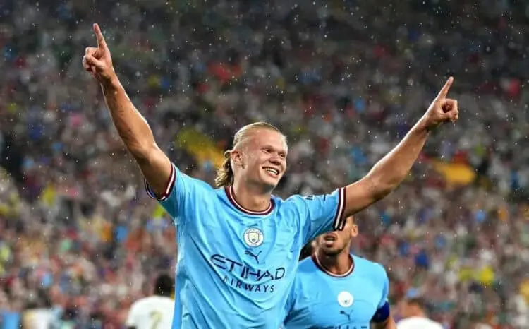 anchester City Tantang Sevilla, Demi Trofi Perdana