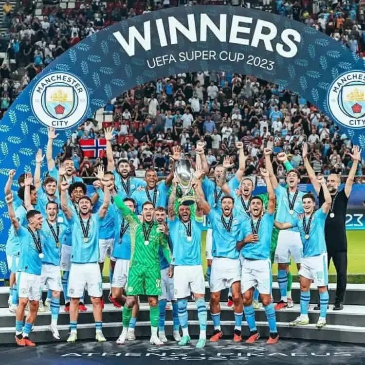 Manchester City Lengkapi Gelar Eropa