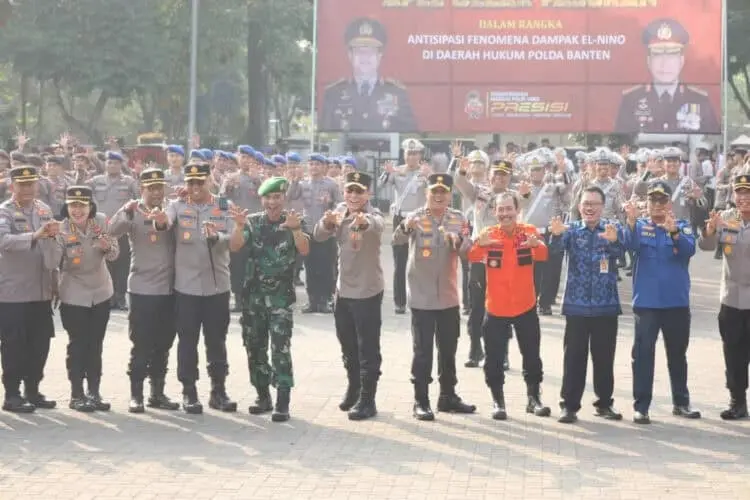 Masyarakat Butuh Air Bersih ? Silahkan Hubungi Langsung BPBD Provinsi Banten