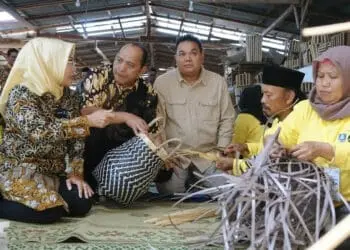 Pemkab Serang ajak puluhan perajin bambu studi banding ke Jogja. (ISTIMEWA)