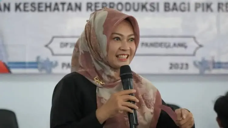 Irna : Jangan Rusak Mental Generasi Muda Dengan Pergaulan Bebas