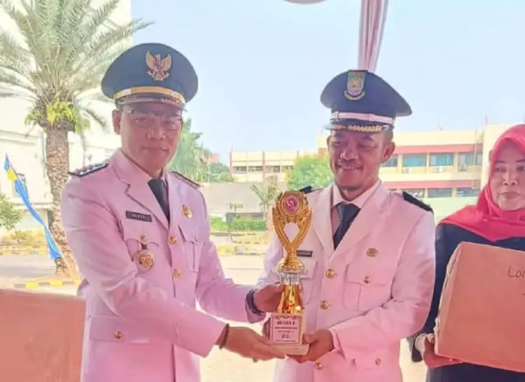 Karang Tengah Juara Lomba Tumpeng, Karang Timur Peringkat 1 Kebersihan Kantor